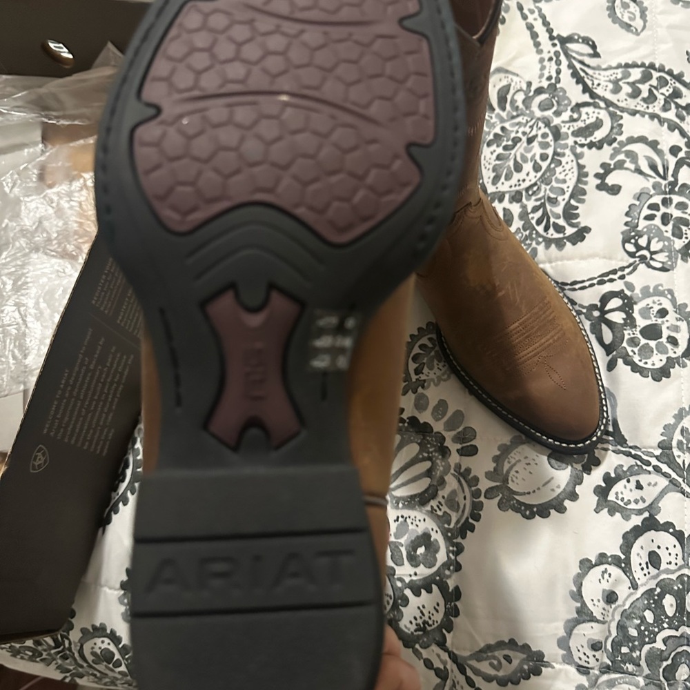 Ariat Embroidered Brown Leather Boots - Picture 4 of 6